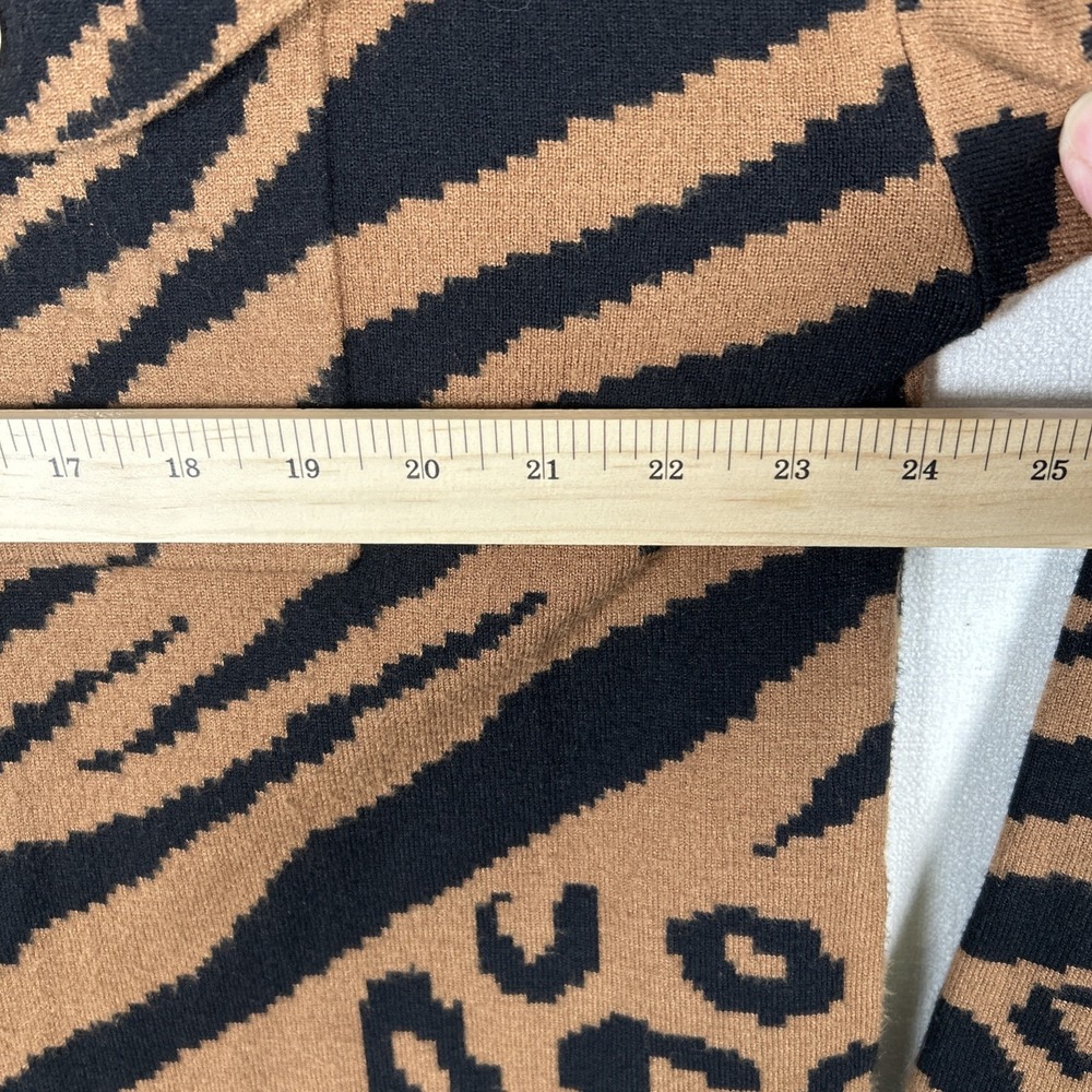 Ruby Rd. Soft Knit Shacket Women's 3XL Leopard Zebra Print Black Brown Gold Snap - Picture 4 of 7